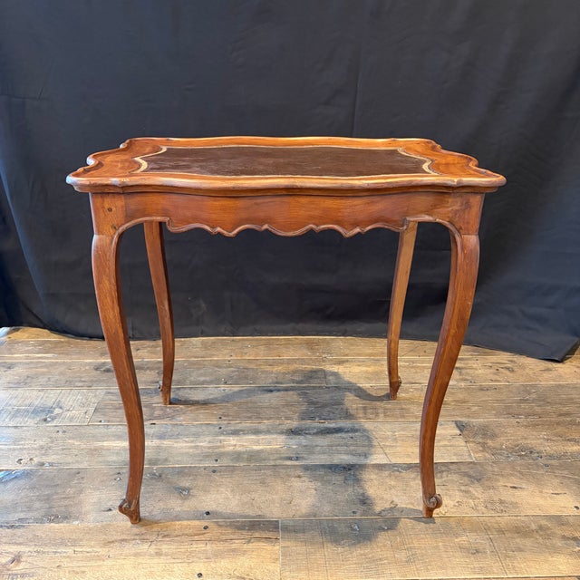 Brown Antique French Louis XV Side Table or Desk With Inlaid Embossed Leather Top For Sale - Image 8 of 12