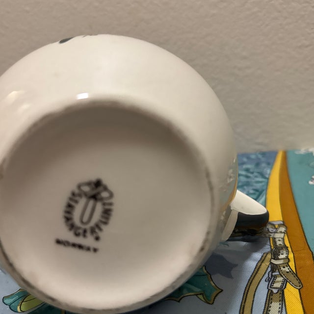 Ceramic Vintage Stavangerflint Norway Flamingo "Bambus" Milk Jug Pitcher - Designed by Inger Waage For Sale - Image 7 of 8