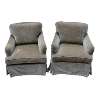 Late 20th Century Hickory Chair Furniture English Arm Swivel Chairs Reupholstered in Caramel Tan Velvet -a Pair For Sale