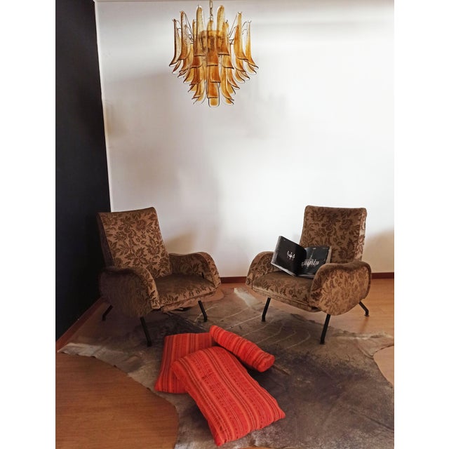 1990s Vintage Italian Murano Chandelier with 36 Lattimo Amber Glass Petals, 1990s For Sale - Image 5 of 17