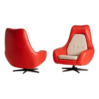 Vintage Czechoslovakian Lounge Chairs, 1970s, Set of 2 For Sale