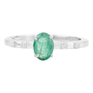 Dainty 0.55 Carat Oval Emerald & Diamond Dainty Ring for Women in 925 Silver - Size 7 For Sale
