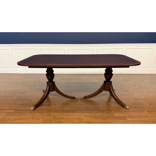 Traditional Georgian Style Satinwood Banded Mahogany Dining Table by Leighton Hall - Showroom Sample For Sale - Image 15 of 18