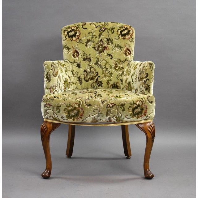 Queen Anne Walnut Armchairs, 1920, Set of 4 For Sale - Image 3 of 10