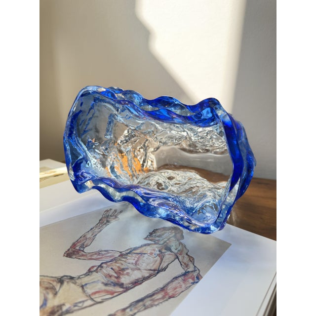 Blue Large Brutalist Cobalt Blue Art Glass Vase by Kaj Blomqvist for Kumela, Finland, 1970s For Sale - Image 8 of 18