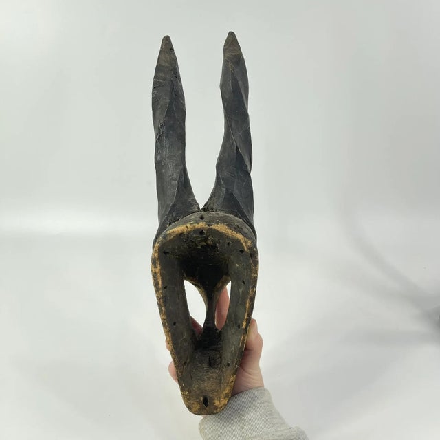 Early 20th Century Early 20th Century Ogoni Wood Antelope Mask Cross River Nigeria MATTER COLLECTION For Sale - Image 5 of 6