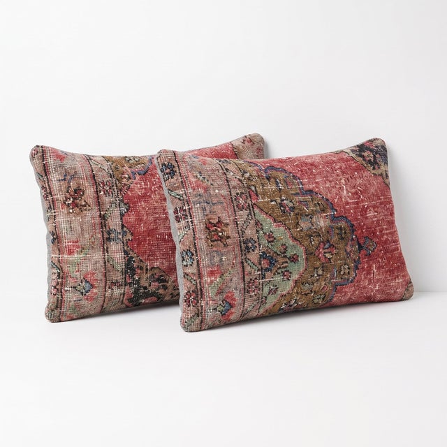 Mid-Century Modern Turkish Lumbar Rug Pillow Cover 16'' X 24'' - Set of Two For Sale - Image 3 of 4