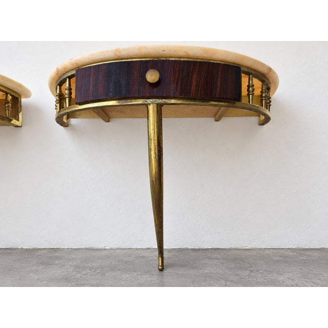 Brown Mid-Century Modern Marble and Brass Wall-Mounted Nightstands, Italy, 1950s, Set of 2 For Sale - Image 8 of 10