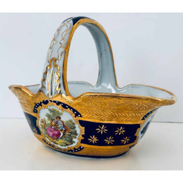 French Provincial Cobalt Blue Porcelain Basket Vase With 22k Gold Encrustation and Romantic Scene For Sale - Image 3 of 16