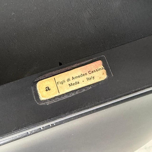 Model 122 Dining Room Chairs attributed to Vico Magistretti for Cassina, 1970s, Set of 8 For Sale - Image 17 of 18