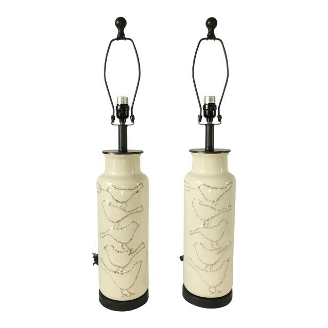 Pair Vintage Beige Crackle Brown Figural Bird Table Lamps For Sale