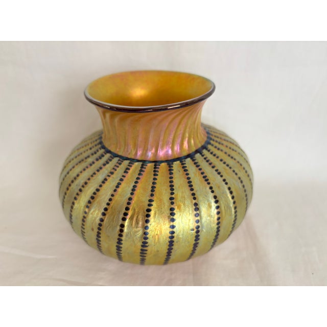 Lundberg Studios, California, intricate hand blown glass vase #061717 signed & dated 2002 Gorgeous iridescent gold color-...