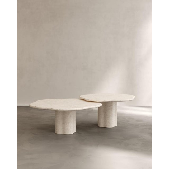 Set of 2 air coffee tables in navona travertine by paloma editions. Dimensions: large: d 85 x w 85 x h 35 cm. Small: d 75...