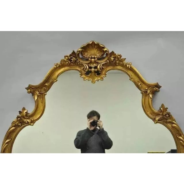 French Vintage French Rococo Louis XV Style Shell Carved Large Gold Wall Mirror For Sale - Image 3 of 10