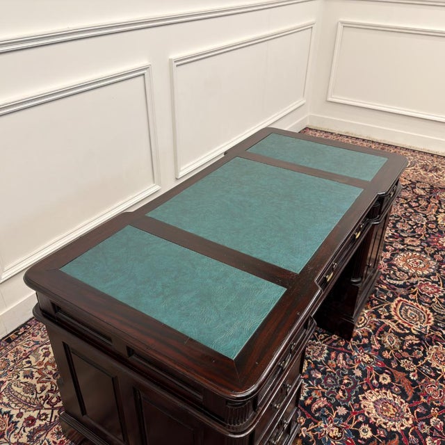 English Desk in Green Leather For Sale - Image 16 of 18
