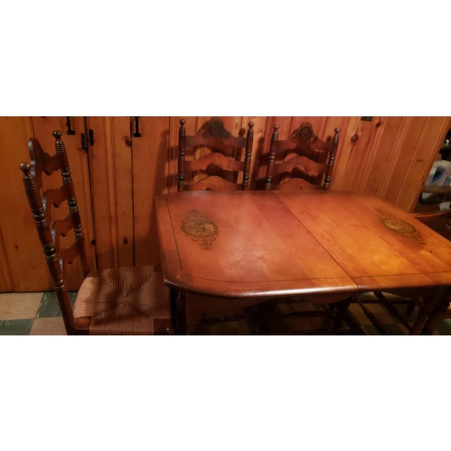 Wood 1940s Vintage Dining Table and Chairs With Details - Set of 5 For Sale - Image 7 of 7