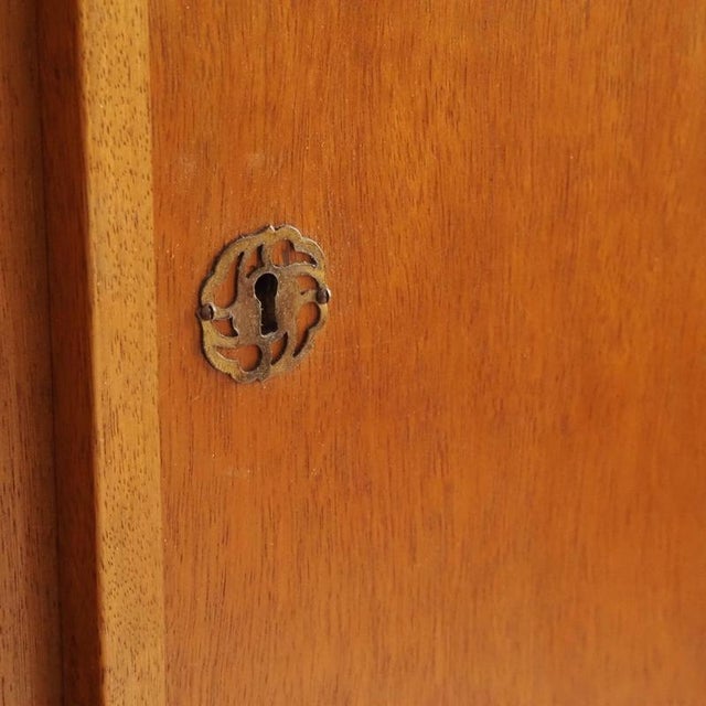 Mid-Century Wardrobe in Limba Wood, 1960 For Sale - Image 4 of 18