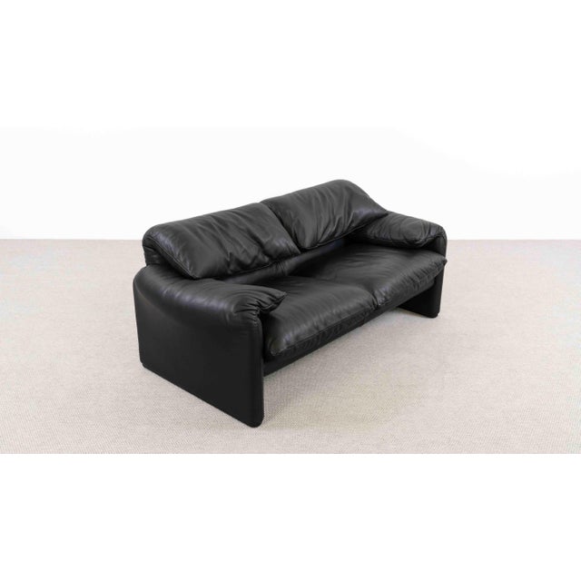 Maralunga 2-Seater Leather Sofa by Vico Magistretti from Cassina, 1990s For Sale - Image 10 of 18