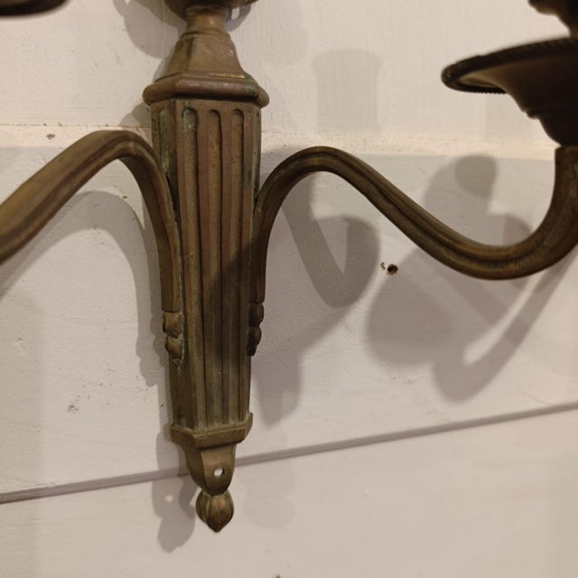 Louis XVI Neo-Classical French Bronze Wall Sconces, Set of 2 For Sale - Image 6 of 9