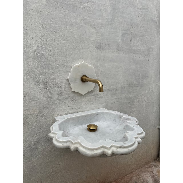 2020s Indian Marble Mid Century Modern Wall Mount Sink Zephyr For Sale - Image 5 of 9