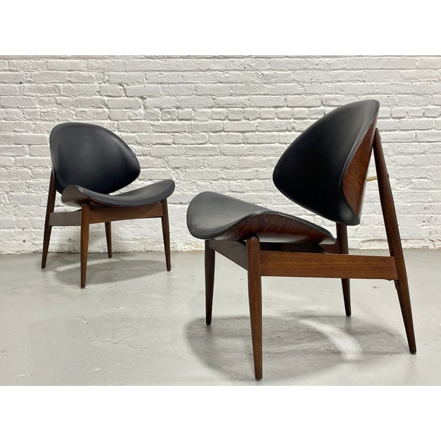 1960s Pair - Mid Century Modern Clam Shell Chairs by Kodawood, C. 1960's For Sale - Image 5 of 18