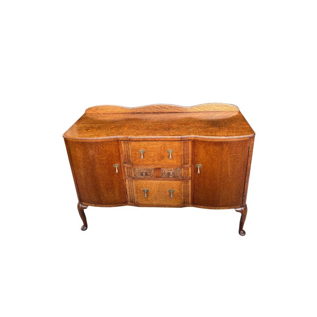 Art Deco Antique Quarter Sawn Oak Buffet Sideboard With Curved Doors, C. 1928–1933 For Sale - Image 3 of 12