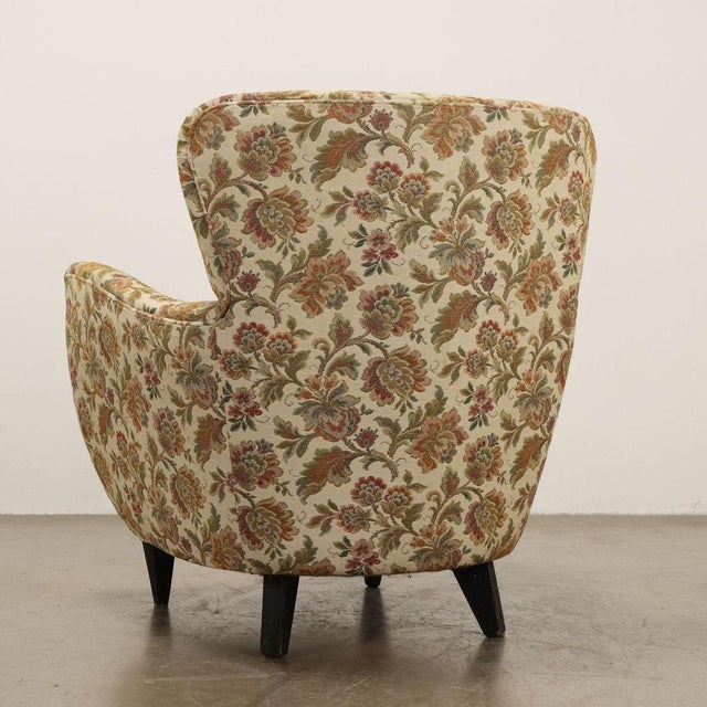 Beige Vintage Armchairs in Jacquard Fabric and Wood, Italy, 1950s, Set of 2 For Sale - Image 8 of 10