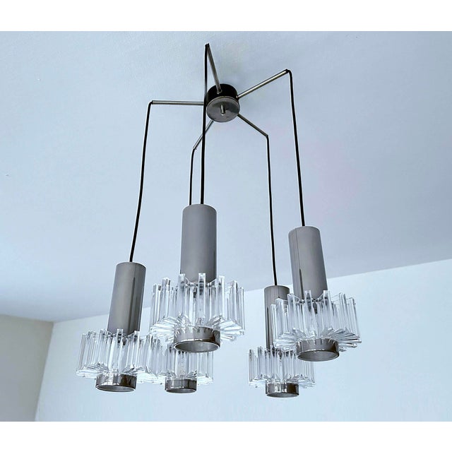 1970s Vintage Space Age Pendant Light in Chrome Plating, Steel and Acrylic Glass from Honsel, 1970s For Sale - Image 5 of 17