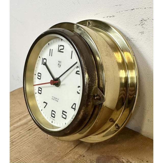 Industrial Vintage German Brass Ships Clock from Philips, 1970s For Sale - Image 3 of 15