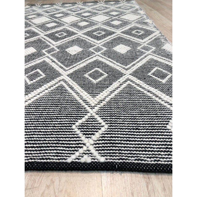 5x8 Luna Kilim Black Diamond Modern Handmade Wool Carpet Rug For Sale - Image 4 of 8