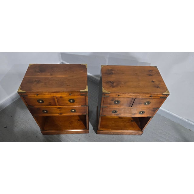 Campaign Yew Bedside Lamp Tables, 1920, Set of 2 For Sale - Image 9 of 11
