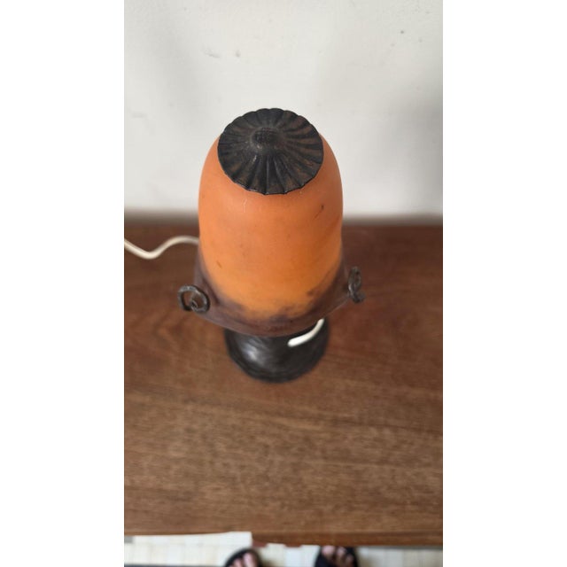 Degué 1930s Degué Art Deco Table Lamp Signed French Glass Wrought Iron Orange Accent Light Antique French Lighting For Sale - Image 4 of 15
