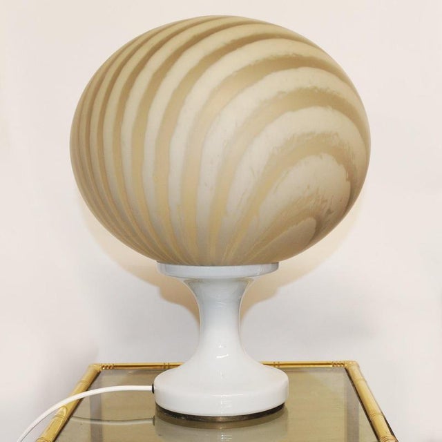 White and Beige Swirl Murano Glass Globe Table Lamp For Sale - Image 5 of 8