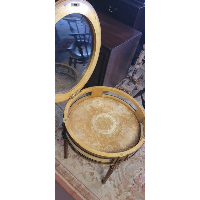 1910s Louis XVI Style Vitrine Table Signed R J. Horner For Sale - Image 11 of 12