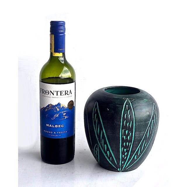 Offered is an Italian Ceramic Sgraffito vase in the style of Aldo Londi for Bitossi. Sgraffito literally means scratched...