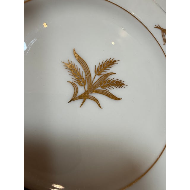 Mid 20th Century Lenox 24k Gold Harvest Wheat China - Set of Forty-Eight For Sale In San Francisco - Image 6 of 12