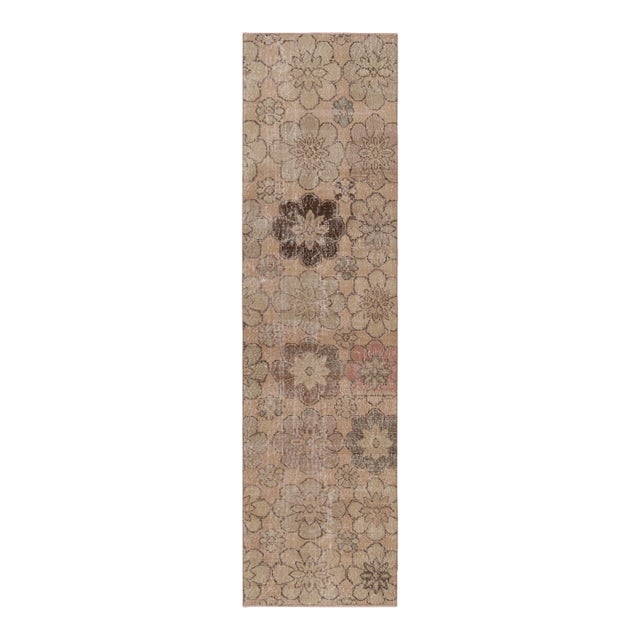 Vintage Distressed Runner Rug, Warm Beige-Brown Floral Pattern - Rug & Kilim For Sale
