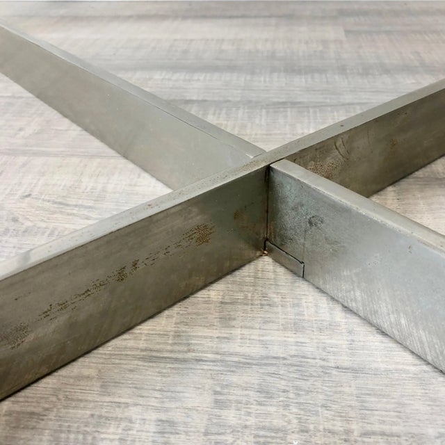 Tortoiseshell Acrylic & Steel Table, Italy, 1970s For Sale - Image 11 of 16