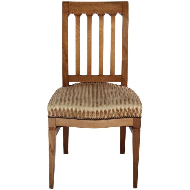 Brown Antique Biedermeier Chairs in Walnut, 1820, Set of 4 For Sale - Image 8 of 18
