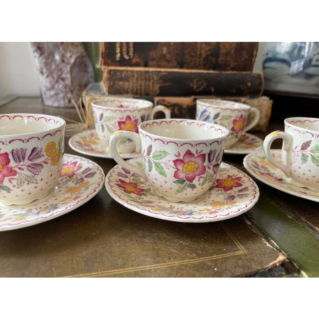 Purple Set of Five (5) Vintage Mason’s English Demitasse and Saucers For Sale - Image 8 of 10