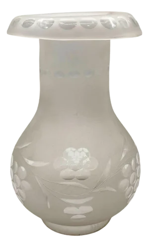 Late 19th Century Victorian Frosted Wheel Cut Glass Oil Lamp Fluted Hurricane Shade