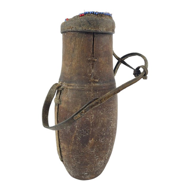 Early 20th Century Pokot Wood Milk Container with Lid and Strap Kenya MATTER COLLECTION For Sale