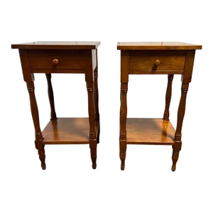 Clore Furniture Pair of Vintage Federal Style Solid Wood 2 Tier Nightstands Bedside Tables. 1970s.