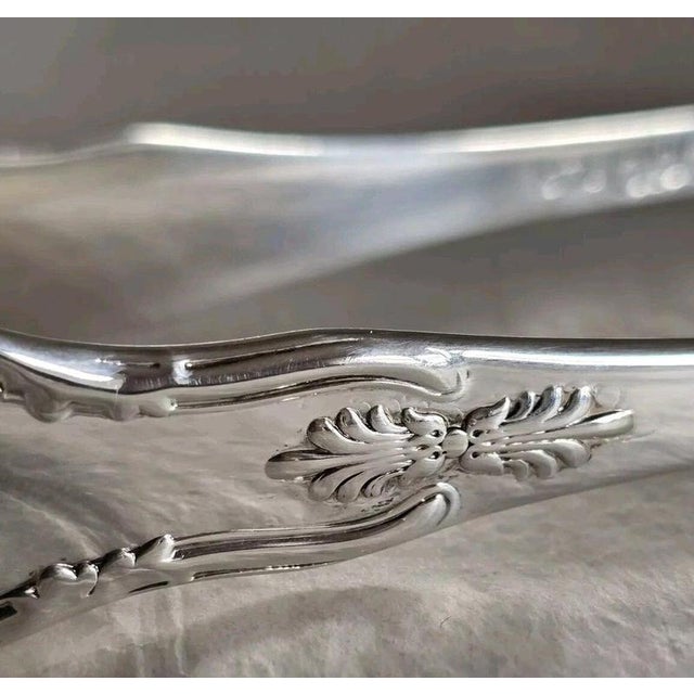 Antique Victorian Sterling Silver Shell and Floral Sugar Tongs by John Wilkie, 1849 For Sale - Image 6 of 12