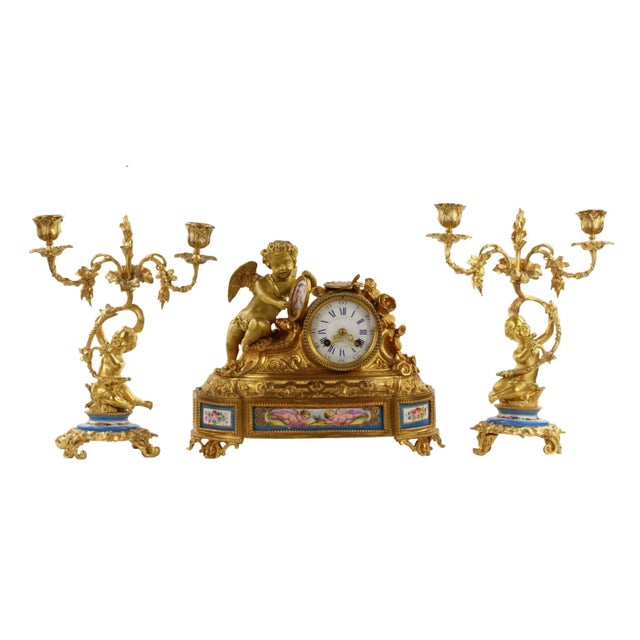 Allegories of Painting Mantel Clock in Gilded Bronze, Early 20th Century For Sale - Image 11 of 11
