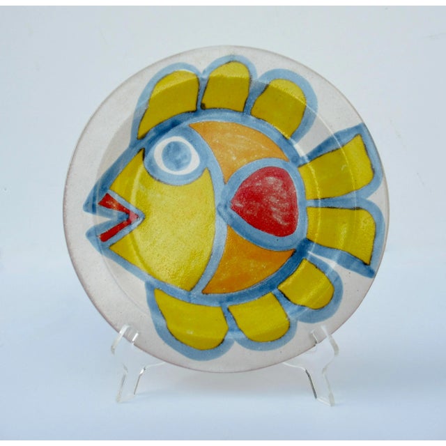 Giovanni de Simone C.1960's Italian Giovanni DeSimone "Rare," Hand-Painted, Ceramic Glazed Fish Plate For Sale - Image 4 of 10