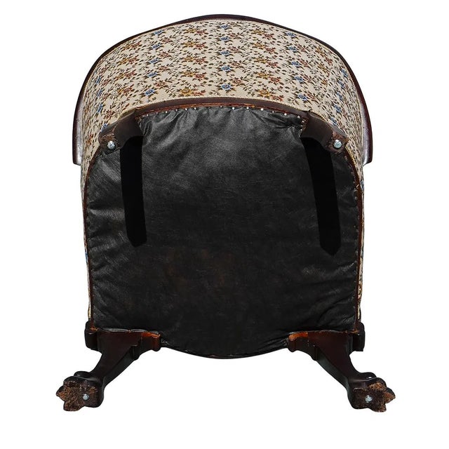 Antique Attributed to R.J Horner Mahogany Parlor Set Victorian Carved Settee & 4 Armchair For Sale - Image 4 of 13