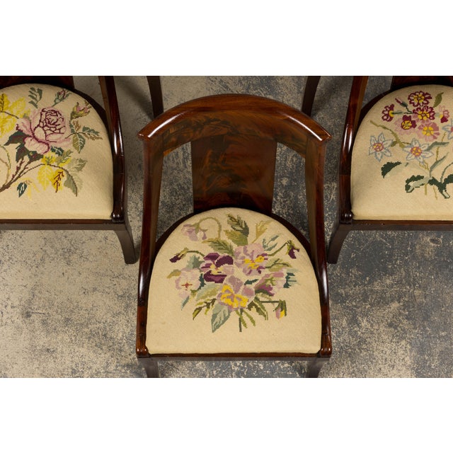 19th Century French Empire Style Mahogany Gondola Dining Chairs W/ Floral Tapestry - Set of 6 For Sale - Image 4 of 16