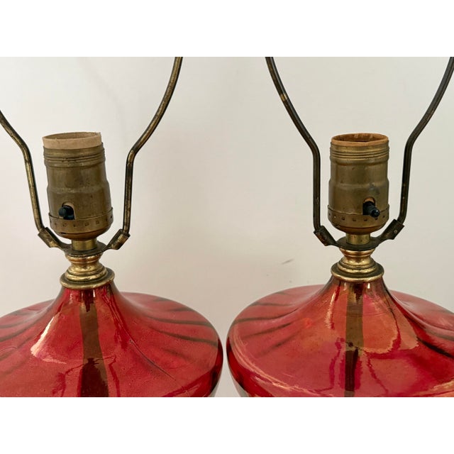 1960s Mid Century Modern Cranberry Glass and Brass Lamps on Marble Bases, a Pair For Sale - Image 4 of 8