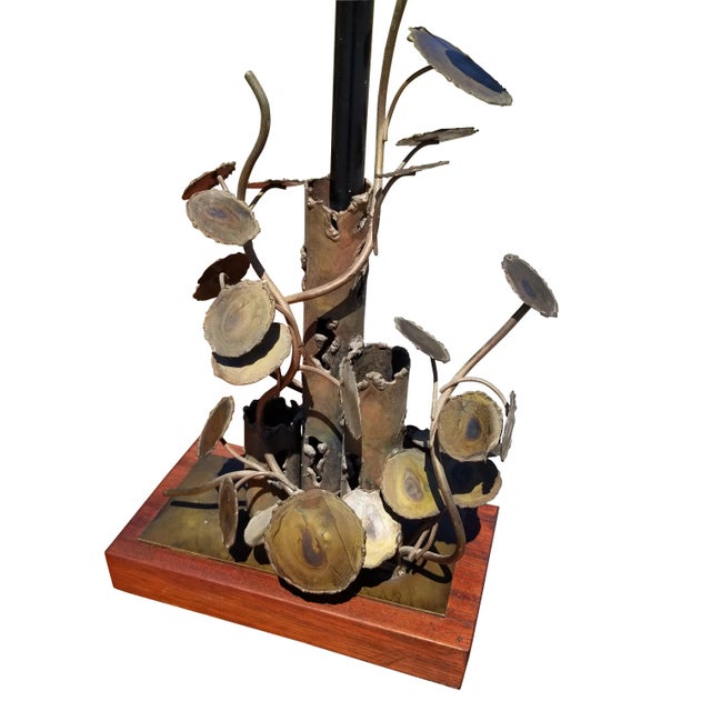 Mid-Century C. Jere Era Raindrops Sculpture Lamp. Working as found with no shade.